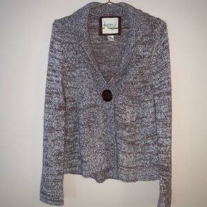 Knit brown cardigan with front button